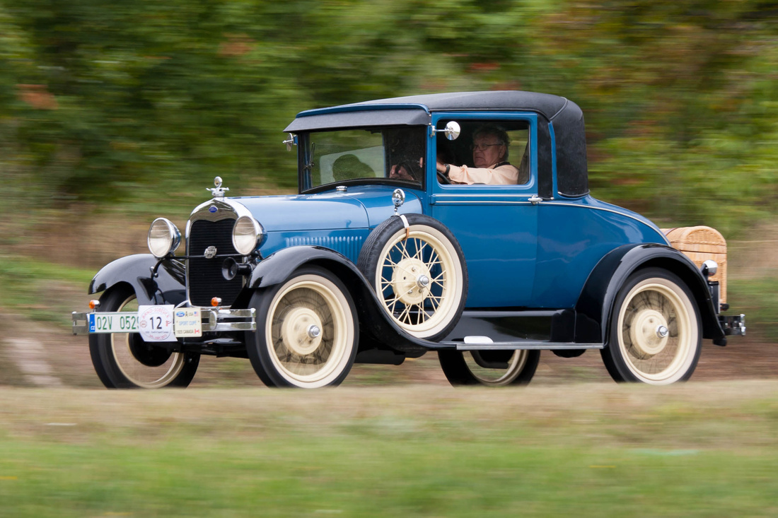  Ford A Sport Coupe (1929)